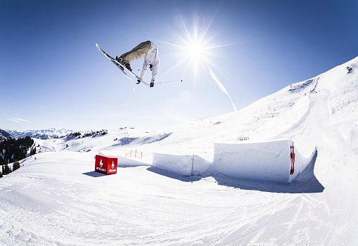 _web_Kitzbuehel__27-02-2019__action__fs__Julius_Schneider__Roland_Haschka_QParks__004